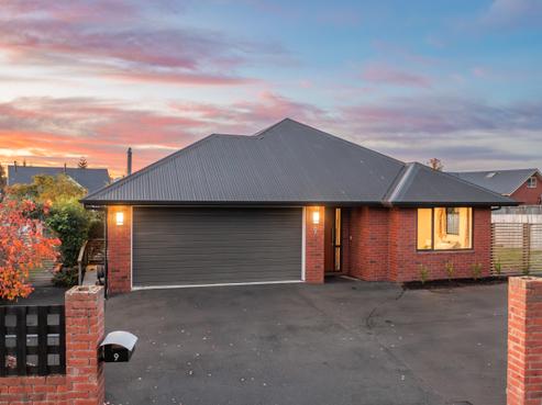 9 Irwin Logan Drive, Mosgiel