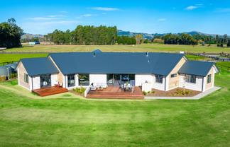 4 Wychwood Lane (off School Road South), North Taieri