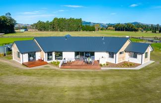 4 Wychwood Lane (off School Road South), North Taieri