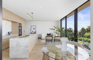 304/110 Kitchener Road, Milford