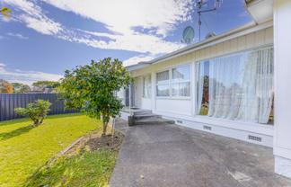 28 Wycliffe Street, Onekawa