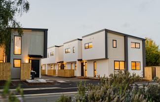 4/148 Blenheim Road, Riccarton
