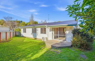 24 Tiritoa Terrace, Feilding