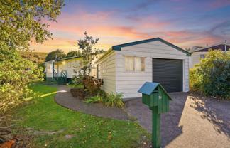 24 Tiritoa Terrace, Feilding