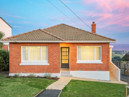 300 Highcliff Road, Highcliff