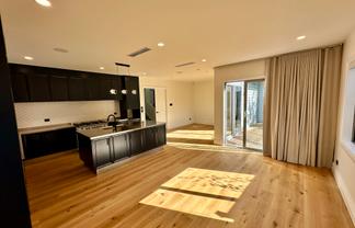 1D Grove Road, Sandringham