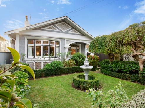13 Mahoe Street, Eastbourne