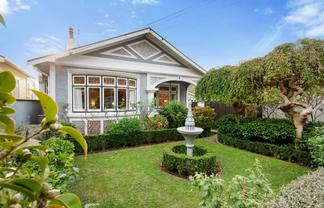 13 Mahoe Street, Eastbourne