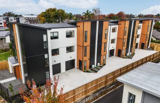 6/146 Old Farm Road, Hamilton East
