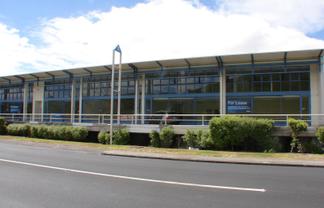 High Profile Sylvia Park Showroom | 900 m2