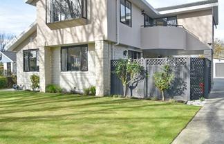 63 Trafford Street, Harewood