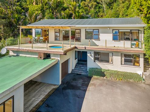 12 Kohu Road, Titirangi
