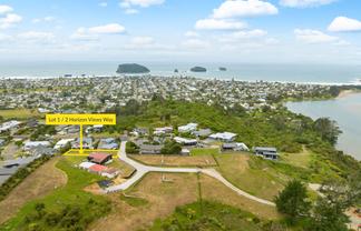 2 Horizon Views Way, Whangamata