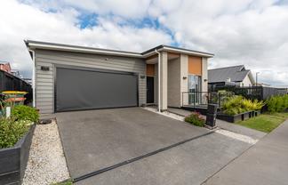 33 Couldsack Avenue, Chartwell