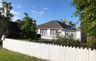 1/69 Howe Street (front), Howick