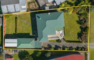 2 Roslyn Road, Levin