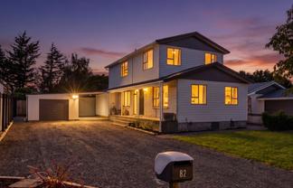 82 Victoria Street, Carterton