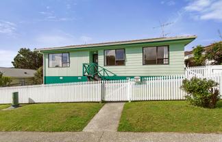 23 Nassau Avenue, Grenada North