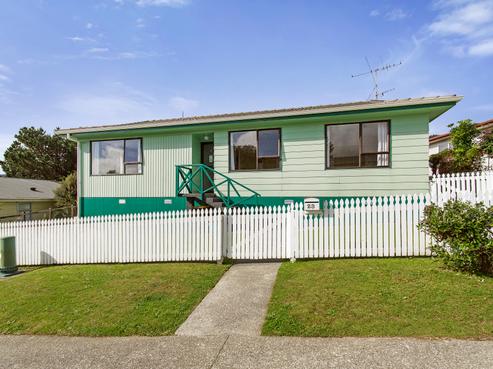 23 Nassau Avenue, Grenada North