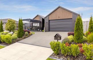 43 Harakeke Drive, Wharewaka