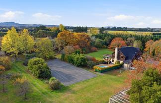 313 Plaskett Road, Fernside