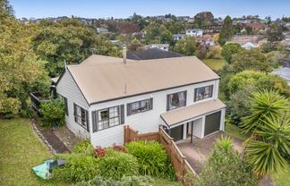 1 Redwing Street, Browns Bay
