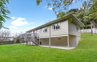 70 Stapleford Crescent, Browns Bay