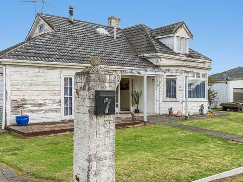7 Cracroft Street, Waitara