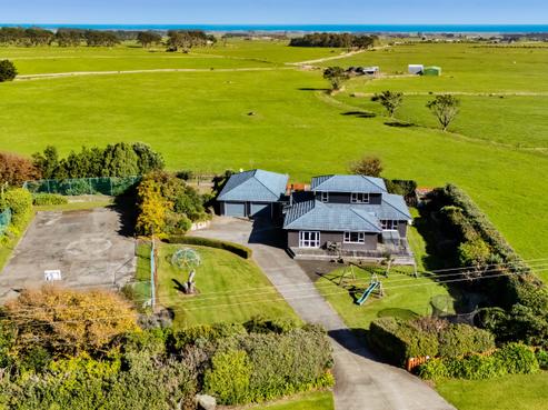 2775 Eltham Road, Opunake