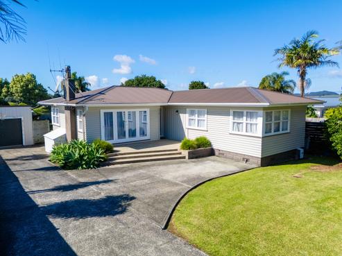 1 Ford Avenue, Kamo