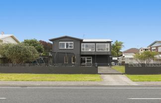 1282A Papamoa Beach Road, Papamoa