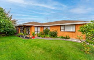 1 Orielton Place, Gleniti