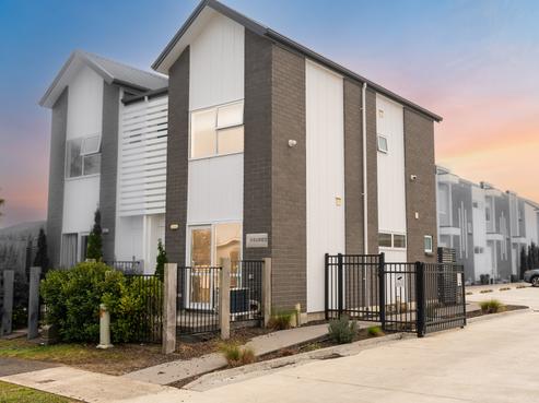 2/10 Burrows Place, Frankton