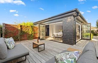 27A Lillian Place, Orewa