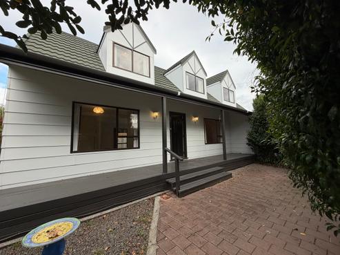 16 Willowstream Grove, Cloverlea
