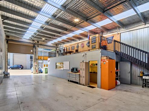 4/50 Gracefield Road, Gracefield