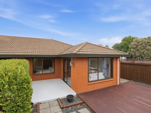 2/119 Reynolds Avenue, Bishopdale