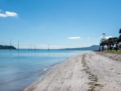 20 The Parade, Bucklands Beach