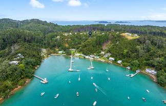 8A Schoolhouse Bay Road, Kawau Island