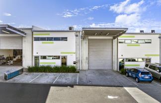 A-grade tilt slab industrial unit