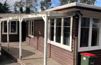 4 Clayburn Road, Glen Eden