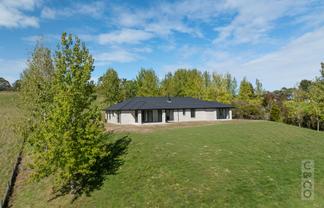 524 Ridge Road, Riverhead
