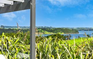297 Heatley Road, Whakapirau