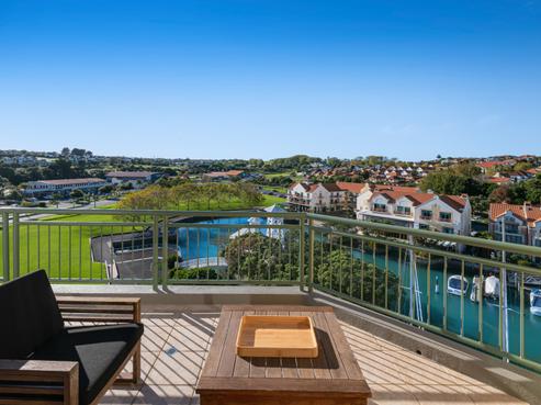 35 Waterside Crescent, Gulf Harbour