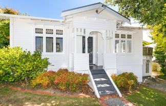 26 Kano Street, Karori