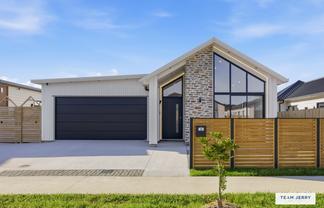 14 Tuwai Crescent, Opaheke