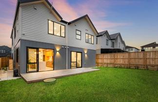 12 Woodacre Street, Flat Bush