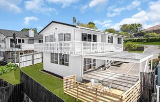 9 Colmar Road, Mellons Bay
