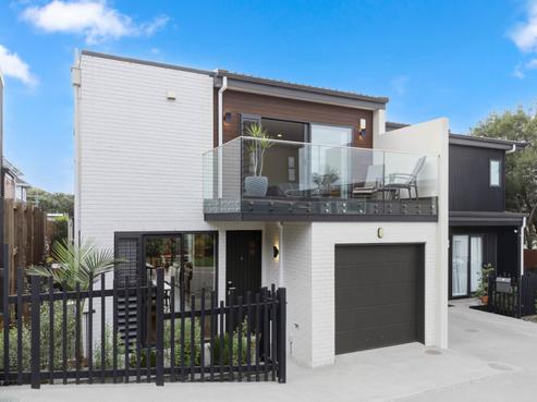 3 Milenio Crescent, Windsor Park