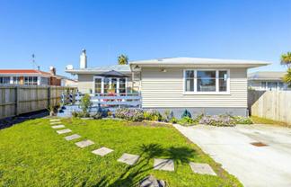 37 Puriri Road, Manurewa